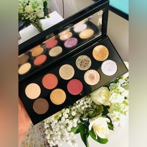 Pat McGrath Mothership X eyeshadow Palette/ moonlight seduction